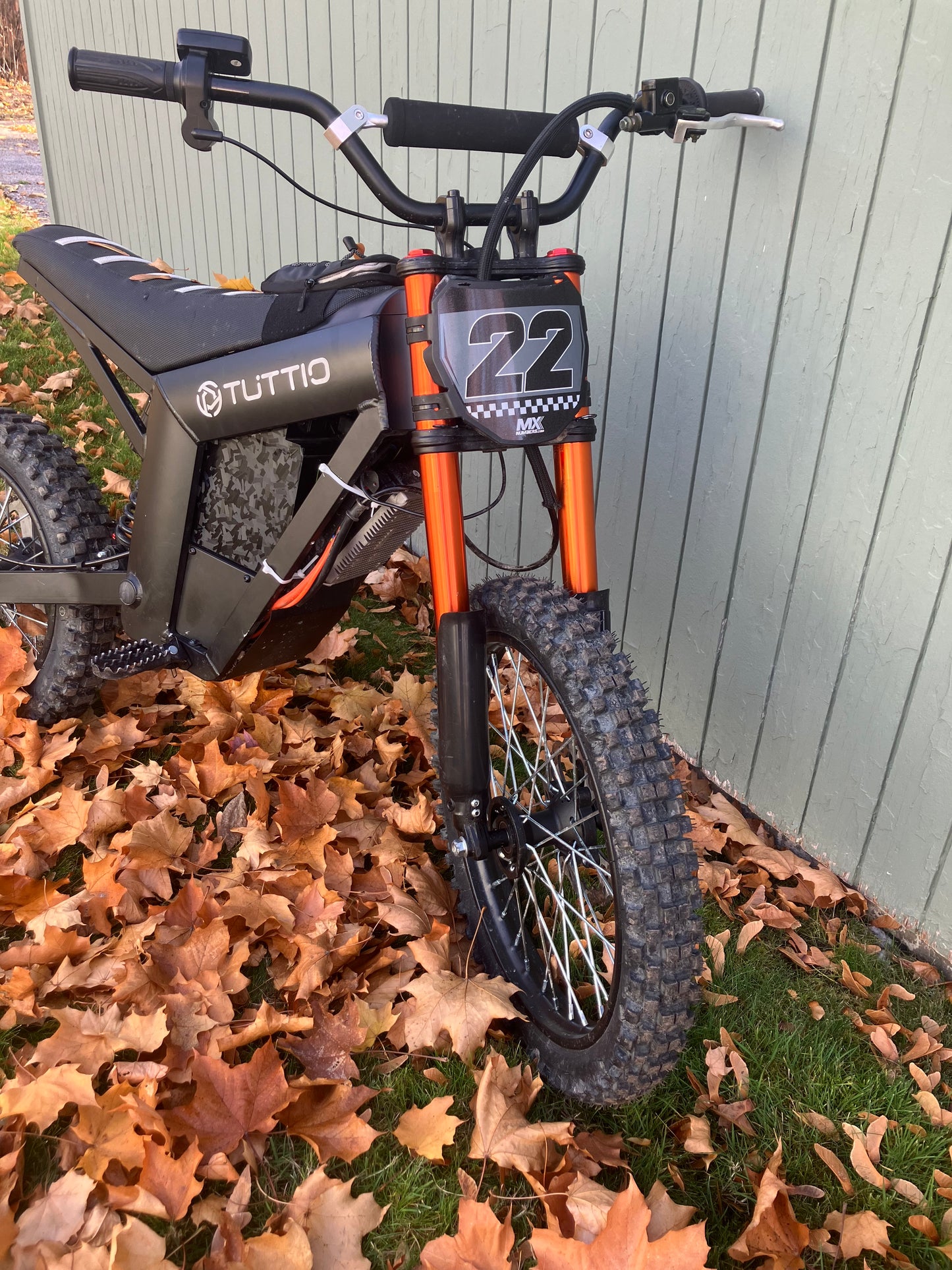 Tuttio upgraded rims and tires set