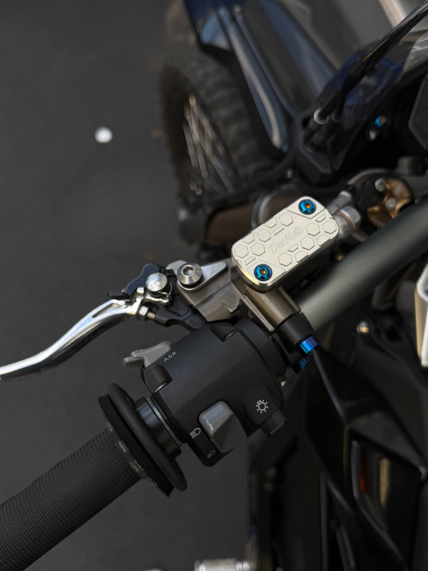 Ultra Bee Brake Reservoir Cap (Currently around 2 week pre order with a discounted price)