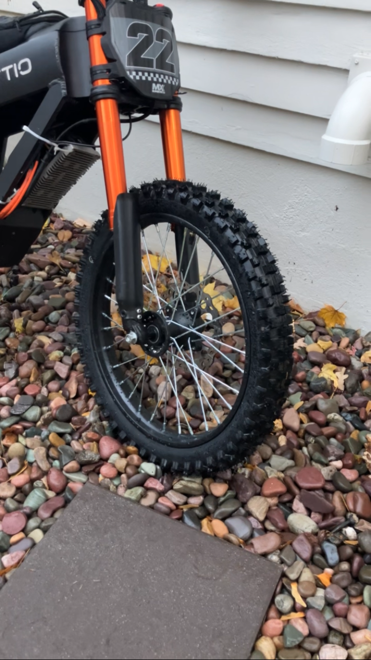 Tuttio upgraded rims and tires set